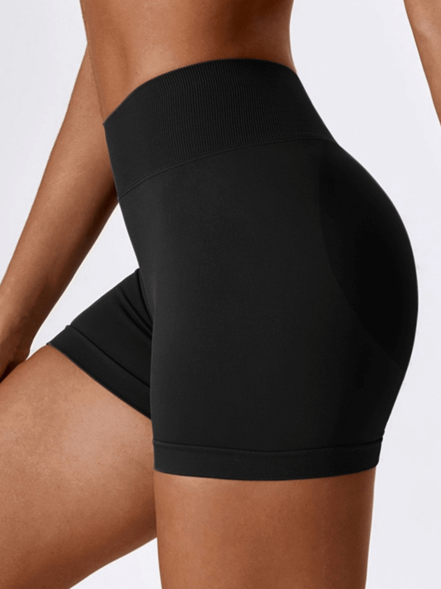 SkyPro Short Black